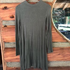 Olive green long sleeve dress